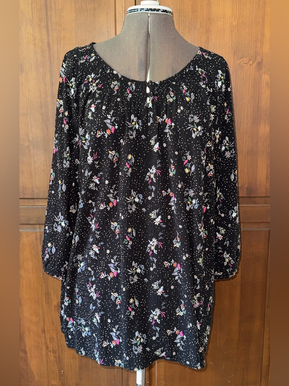 CJ Banks Women’s Smocked Peasant Blouse Black Floral 3/4 Sleeve 3X
